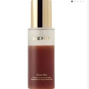 MERIT
Great Skin Double Cleanse Makeup Removing Cleanser